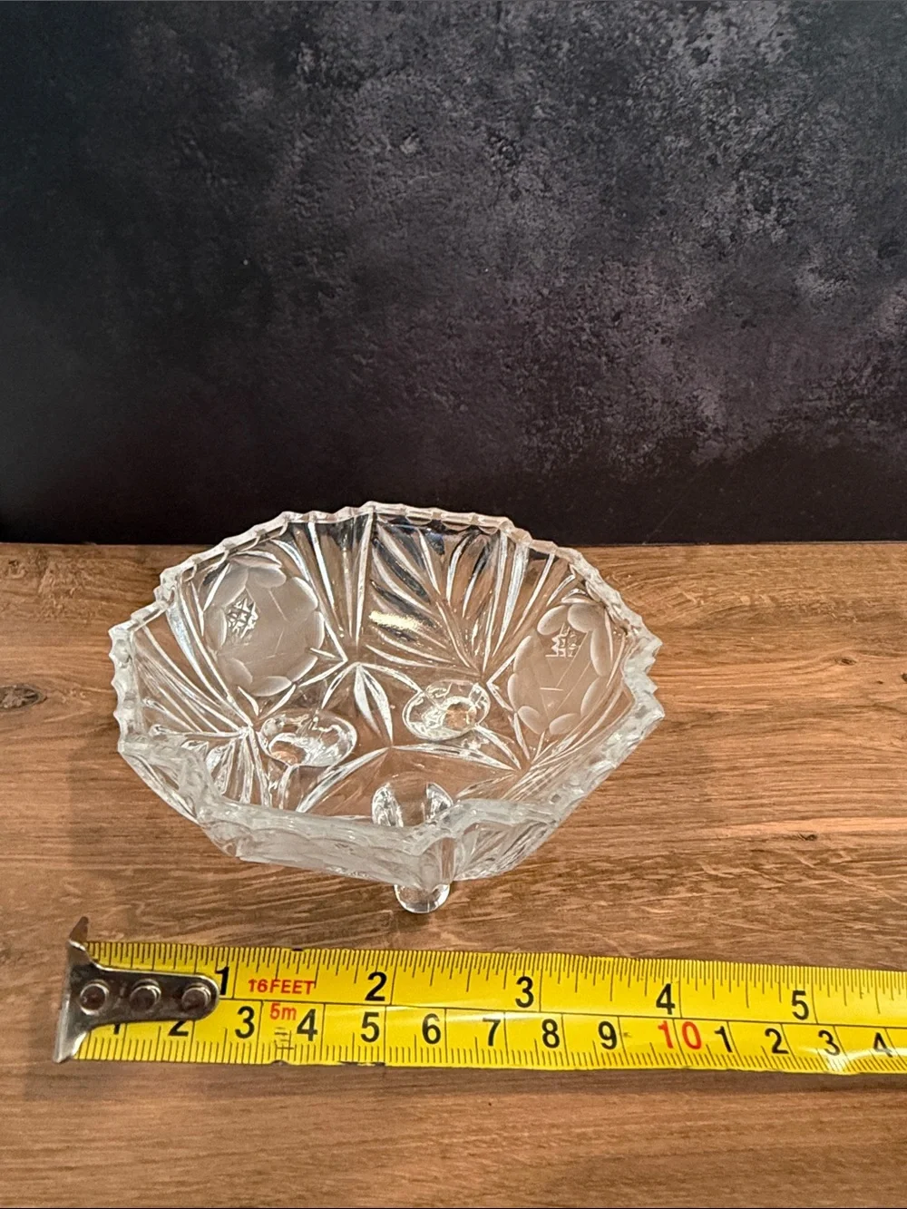 Vintage Clear Pressed Glass Decorative Bowl - Classic Home Accent with 3 feet